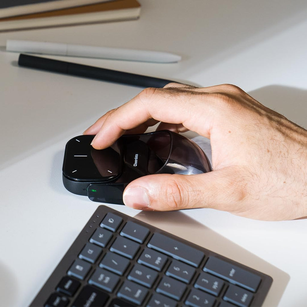 Cheerdots2: Revolutionäre, KI-gestützte Smart-Mouse von ChatGPT