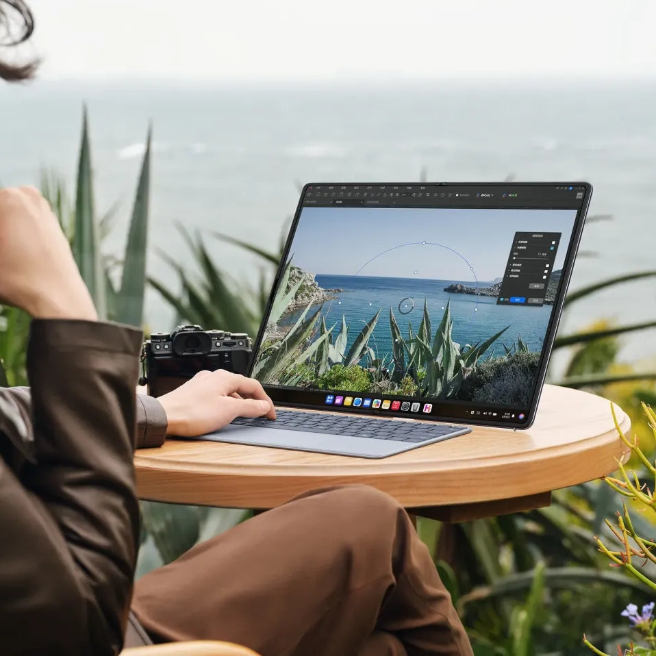 Huawei Matebook Fold Ultimate Design : A New Era of Flodable Computing Beigns