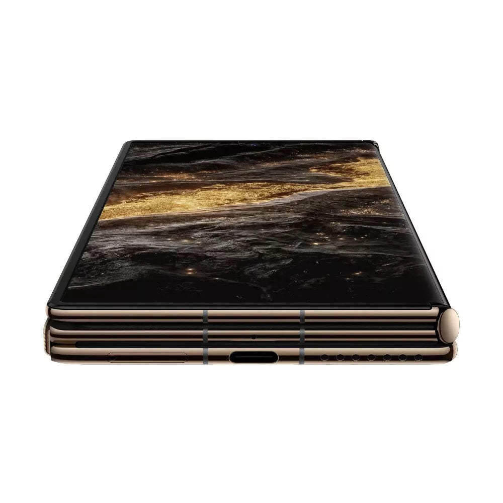 Huawei: Mate XT faltbares Smartphone mit drei Bildschirmen